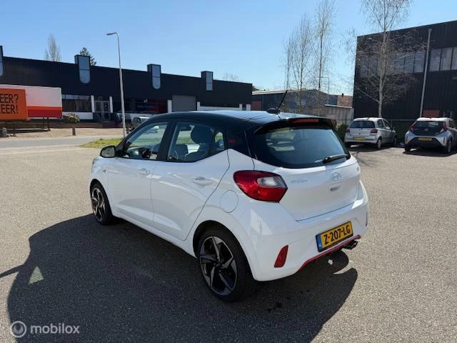 Hoofdafbeelding Hyundai i10