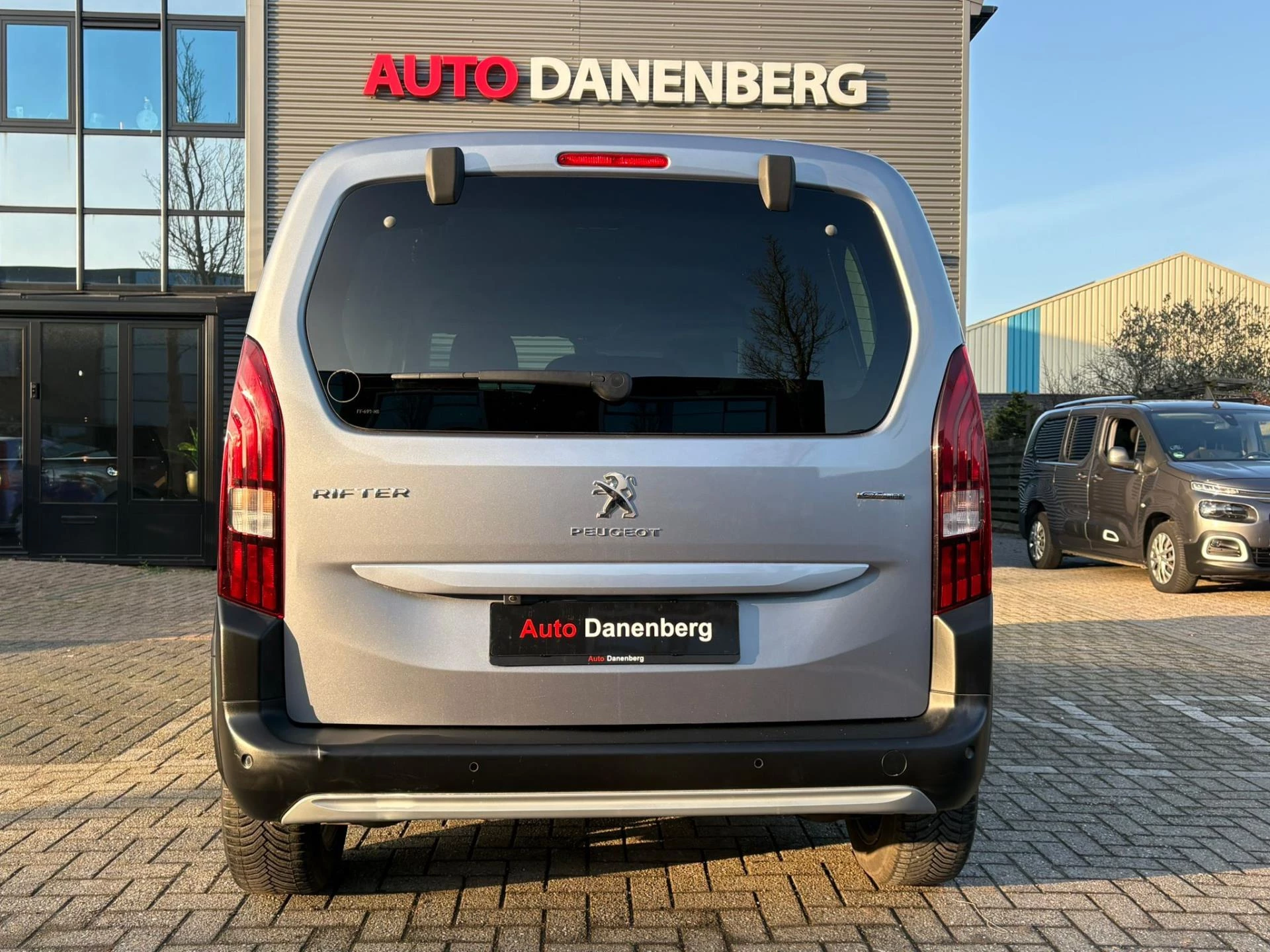 Hoofdafbeelding Peugeot Rifter