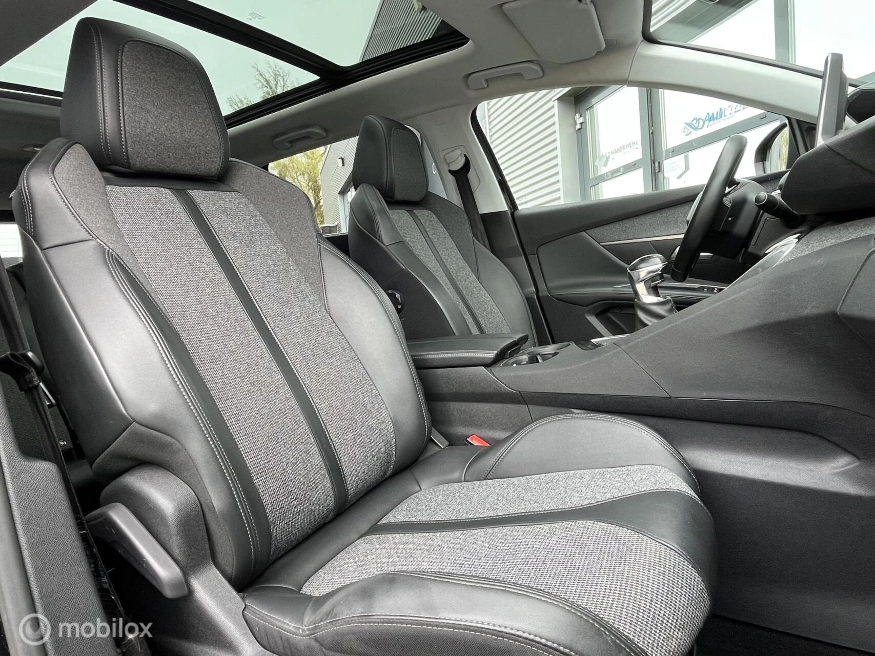 Hoofdafbeelding Peugeot 5008