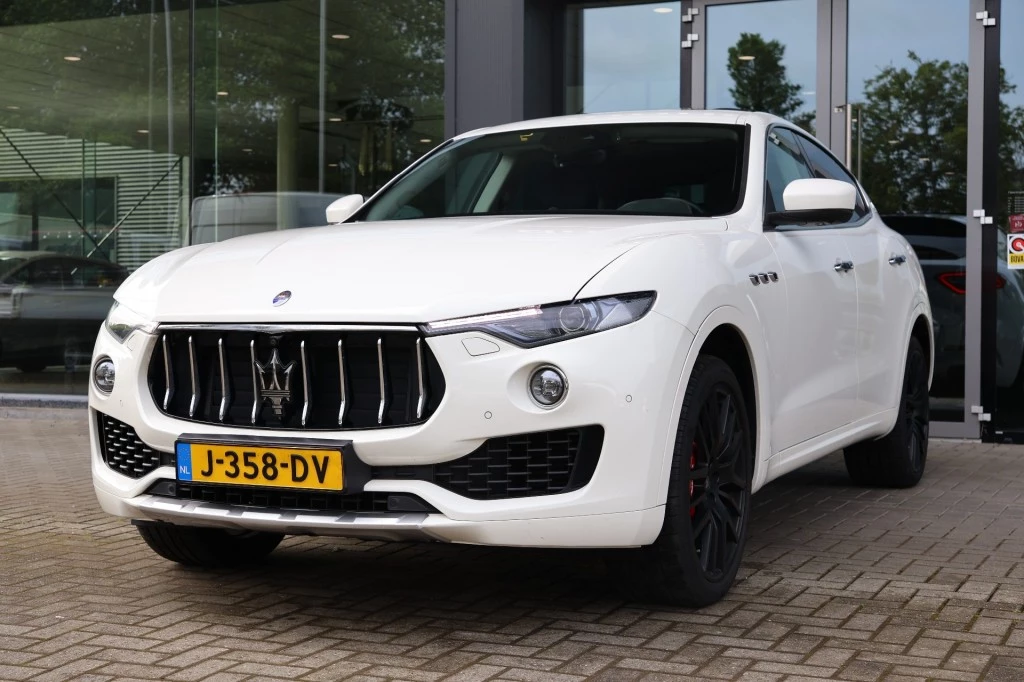 Hoofdafbeelding Maserati Levante