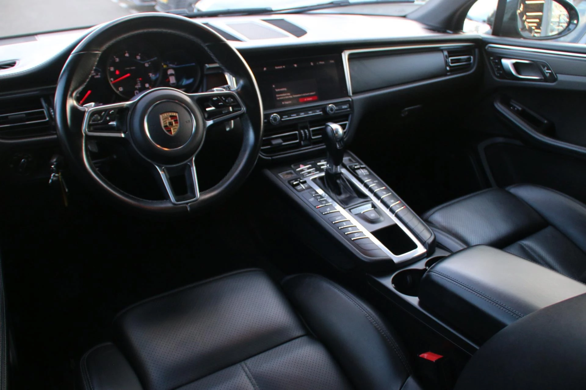 Hoofdafbeelding Porsche Macan