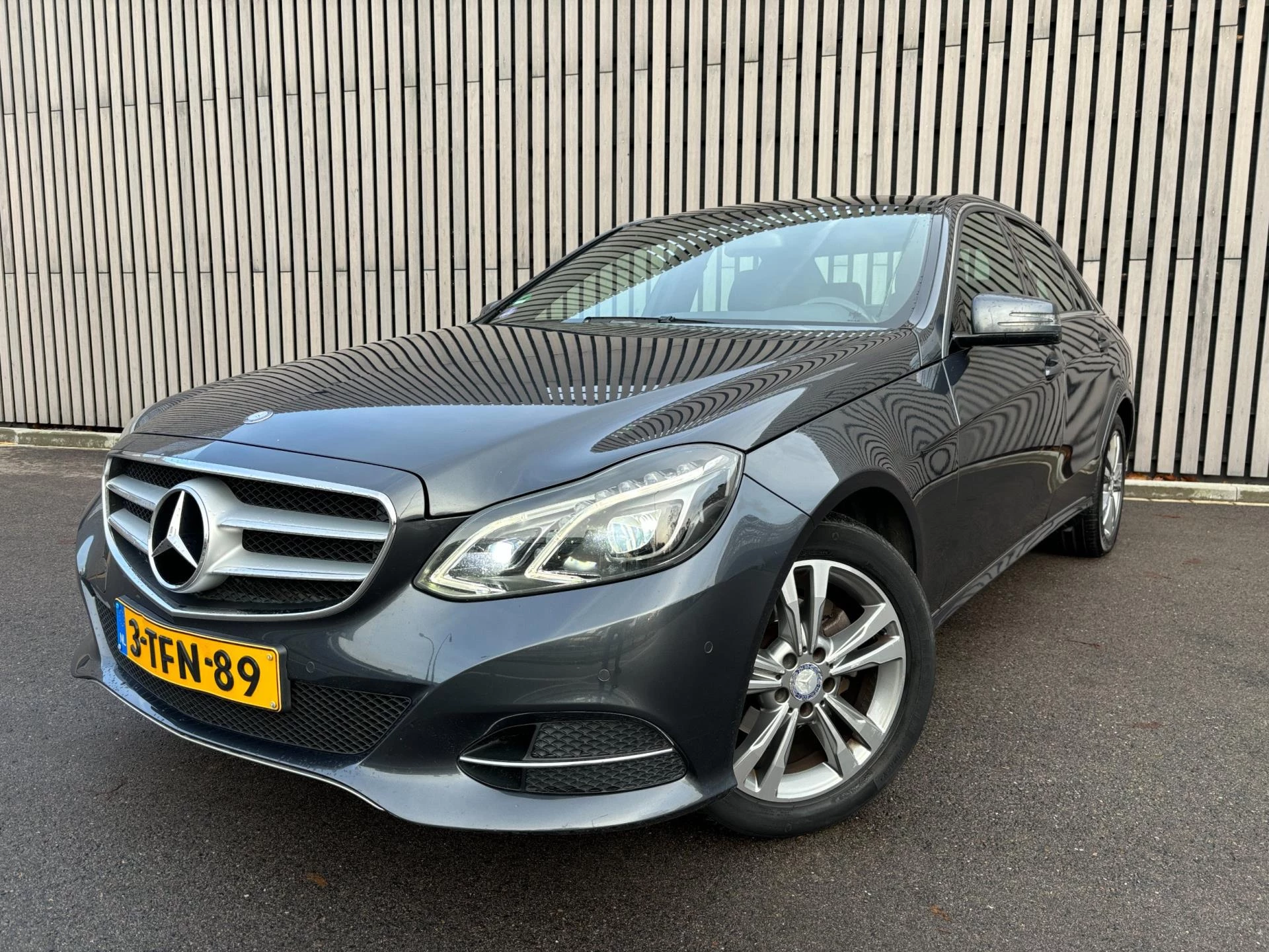 Hoofdafbeelding Mercedes-Benz E-Klasse