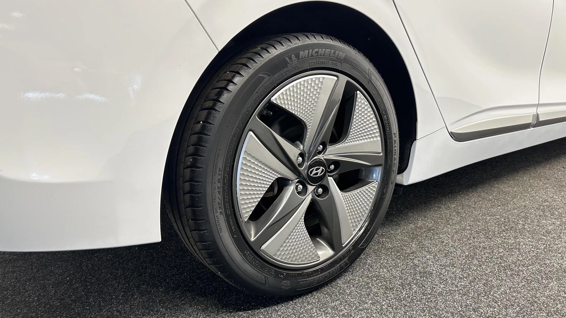 Hoofdafbeelding Hyundai IONIQ