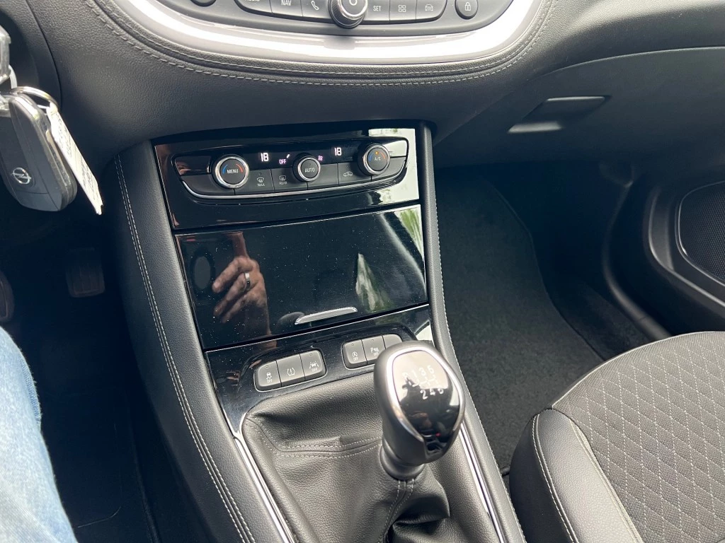 Hoofdafbeelding Opel Grandland X