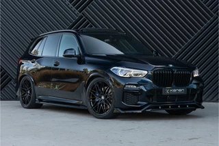 BMW X5 xDrive45e M Sport Pano Acc Head Up M Stoel Keyless Laser Carbon Harman Kardon Trekhaak