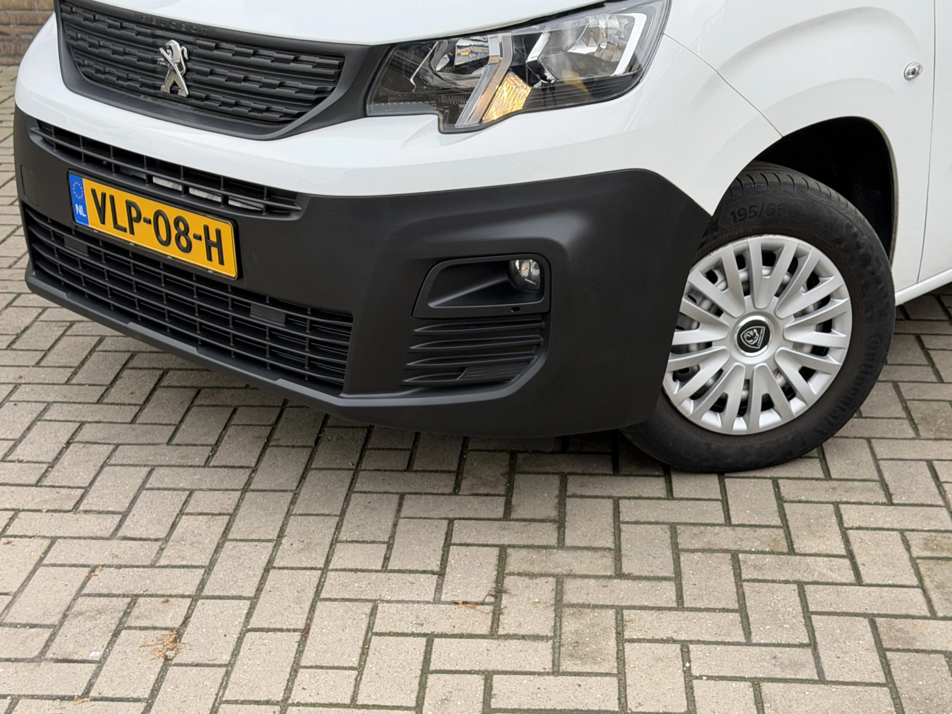 Hoofdafbeelding Peugeot Partner