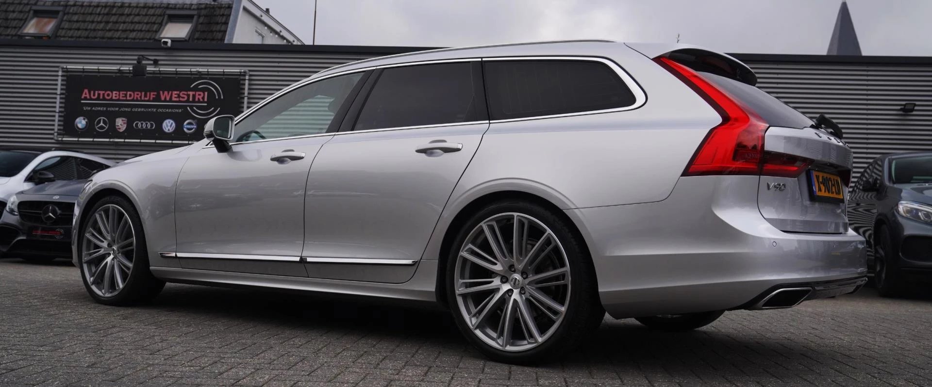 Hoofdafbeelding Volvo V90