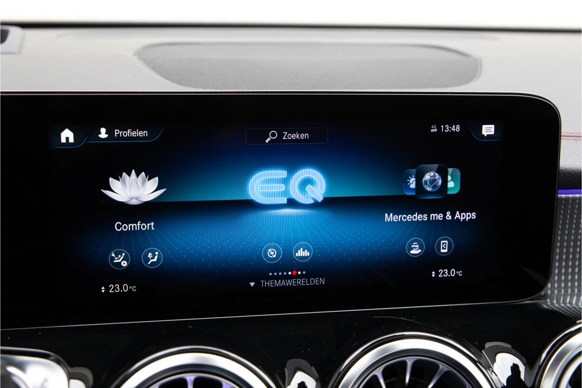 Hoofdafbeelding Mercedes-Benz EQB