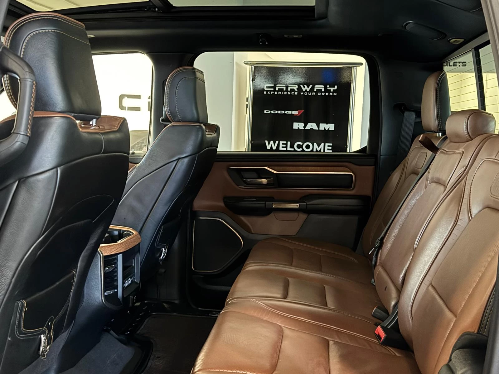 Hoofdafbeelding Dodge Ram Van