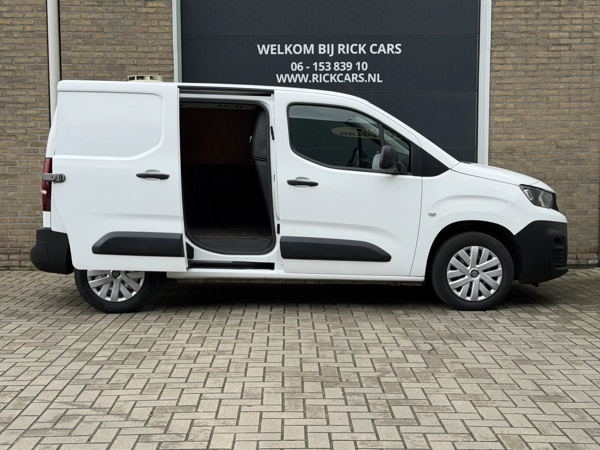 Hoofdafbeelding Peugeot Partner