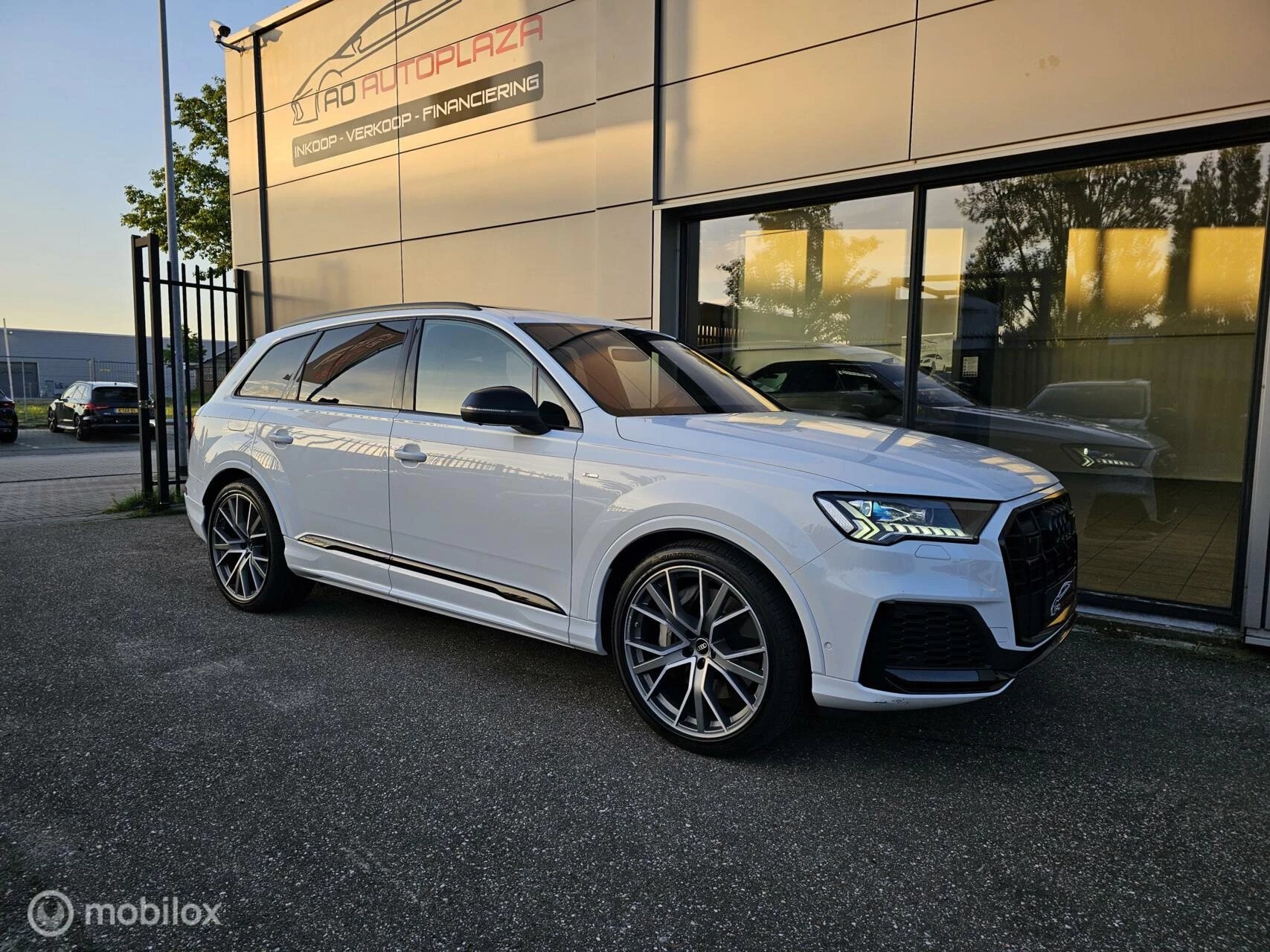 Hoofdafbeelding Audi Q7