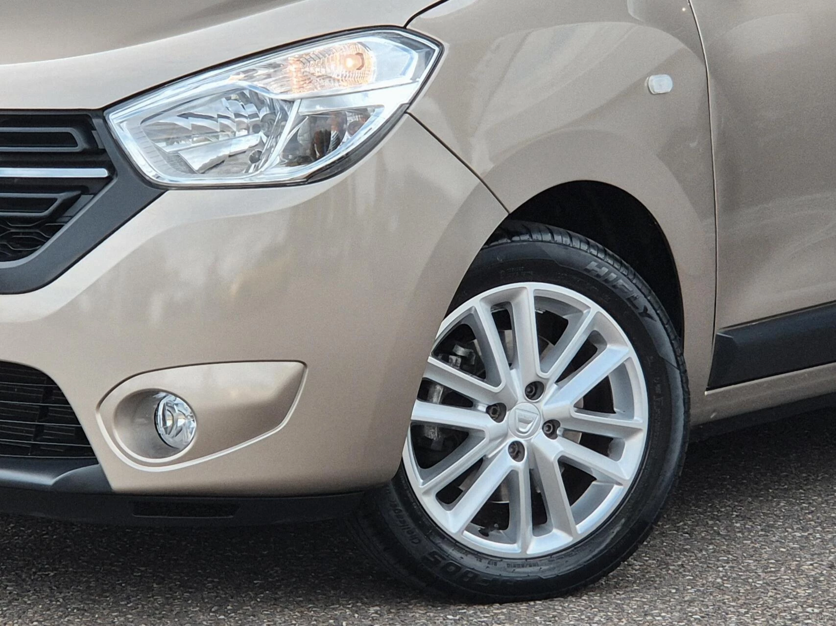 Hoofdafbeelding Dacia Lodgy