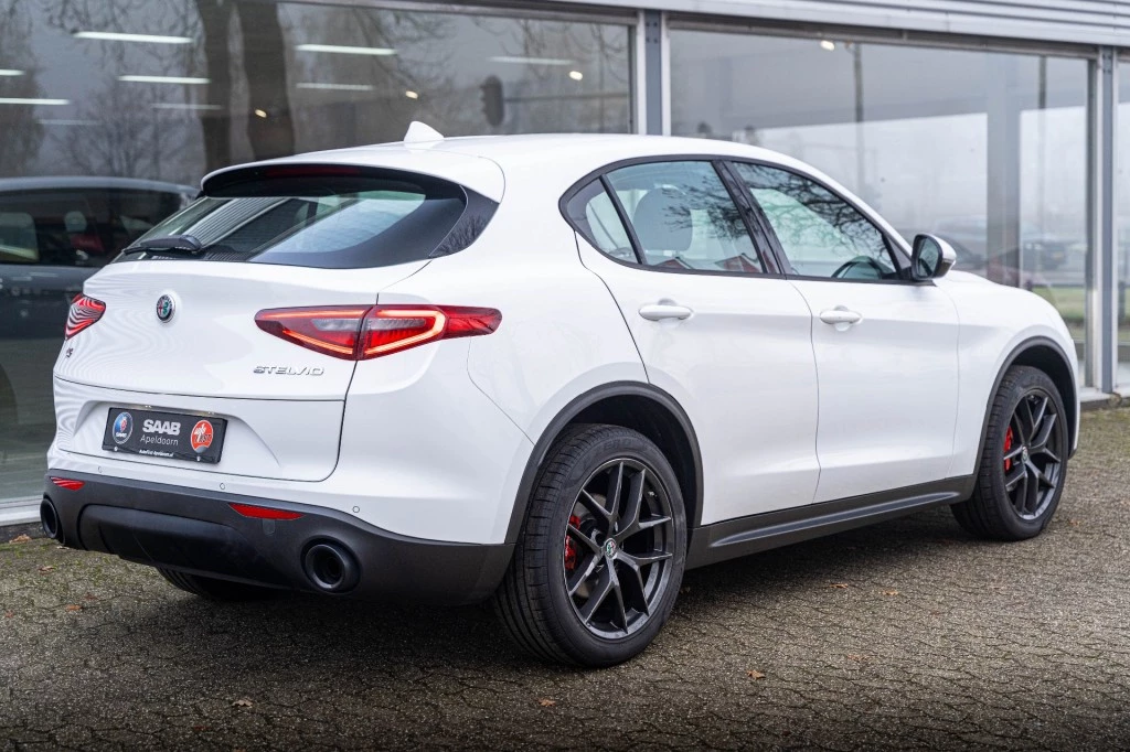 Hoofdafbeelding Alfa Romeo Stelvio