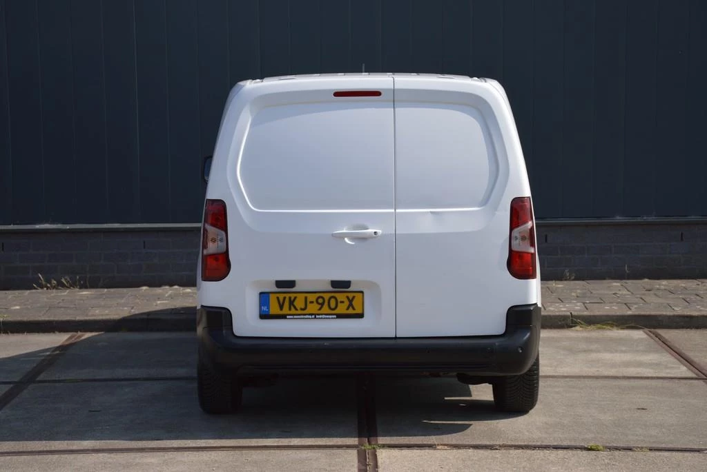 Hoofdafbeelding Peugeot Partner