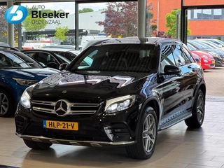 Hoofdafbeelding Mercedes-Benz GLC Mercedes-Benz GLC 350e 320PK PHEV 4Matic Business Solution AMG Pano Trekhaak Adaptive