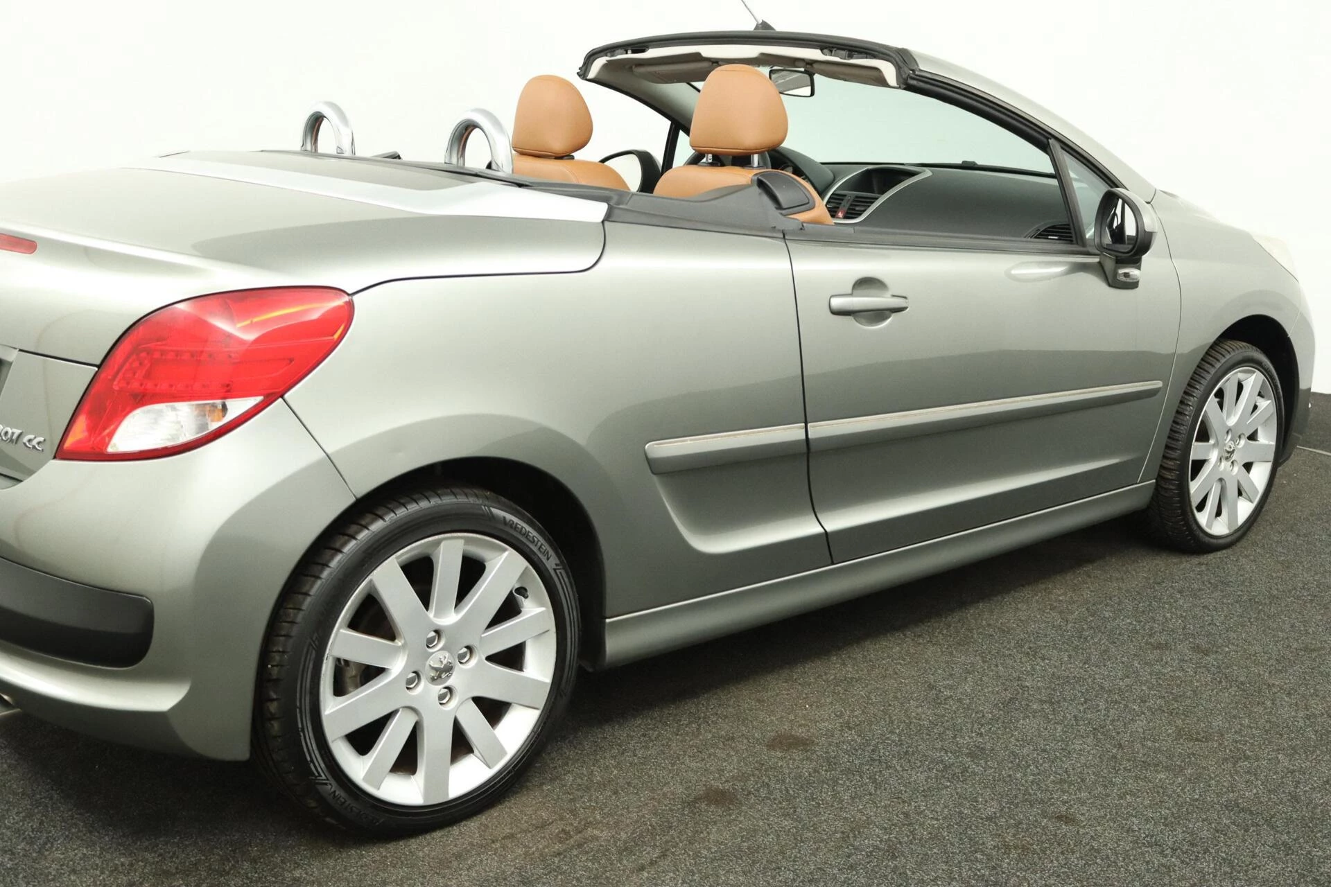 Hoofdafbeelding Peugeot 207