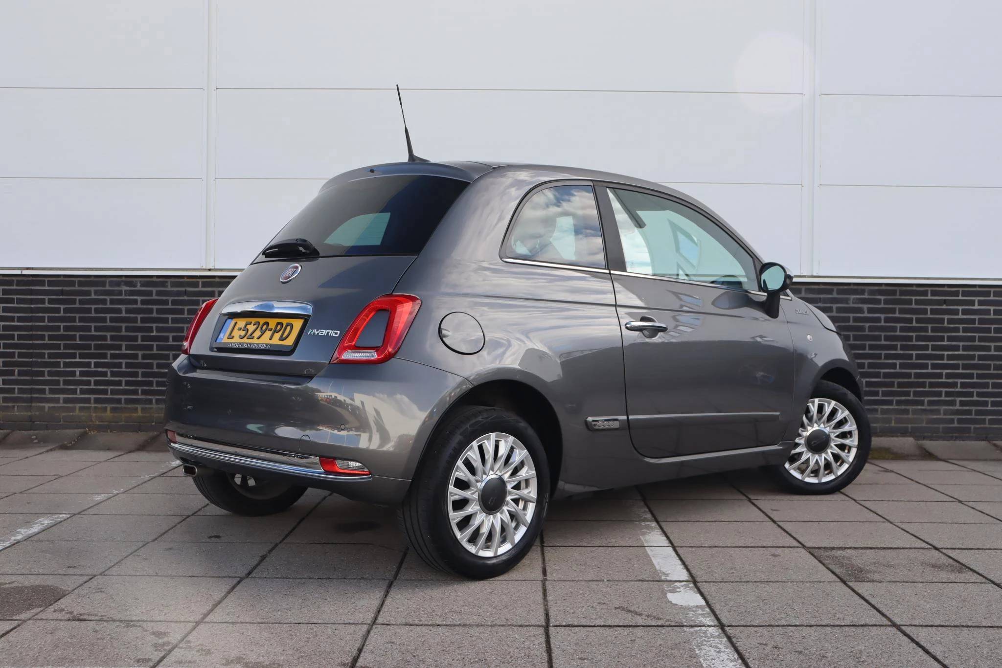 Hoofdafbeelding Fiat 500