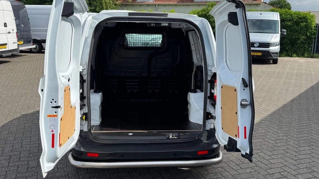 Hoofdafbeelding Ford Transit Courier