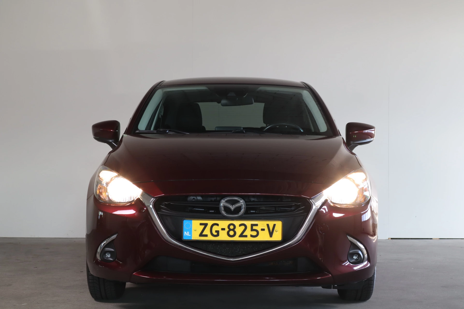 Hoofdafbeelding Mazda 2