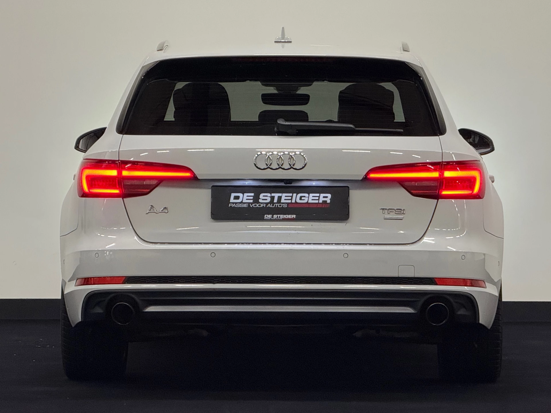 Hoofdafbeelding Audi A4