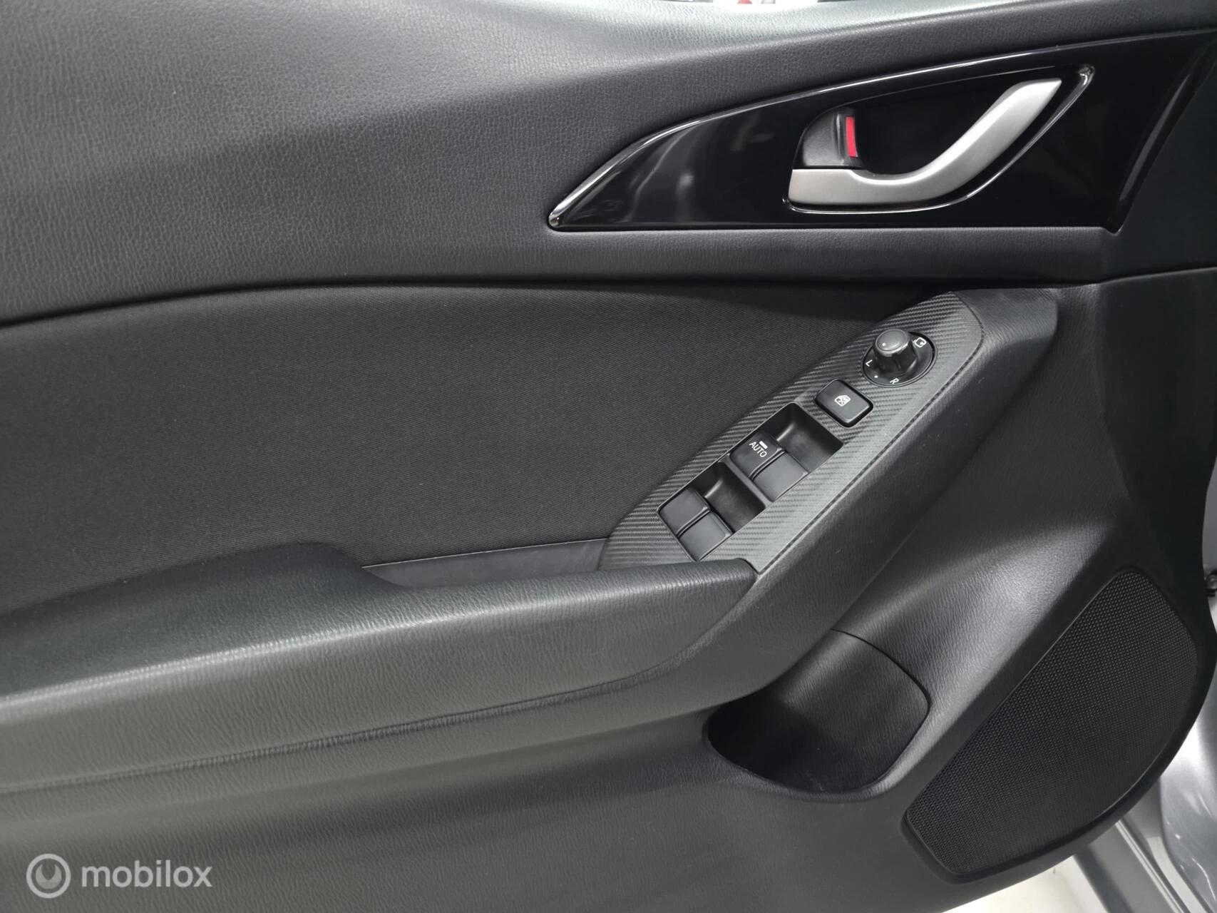 Hoofdafbeelding Mazda 3