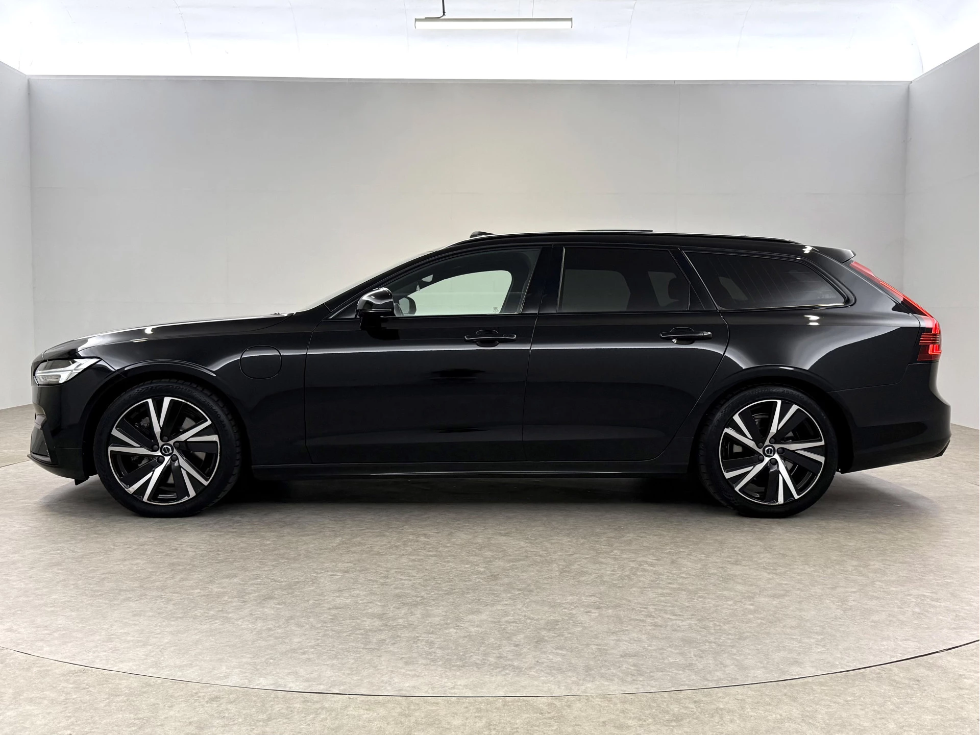 Hoofdafbeelding Volvo V90