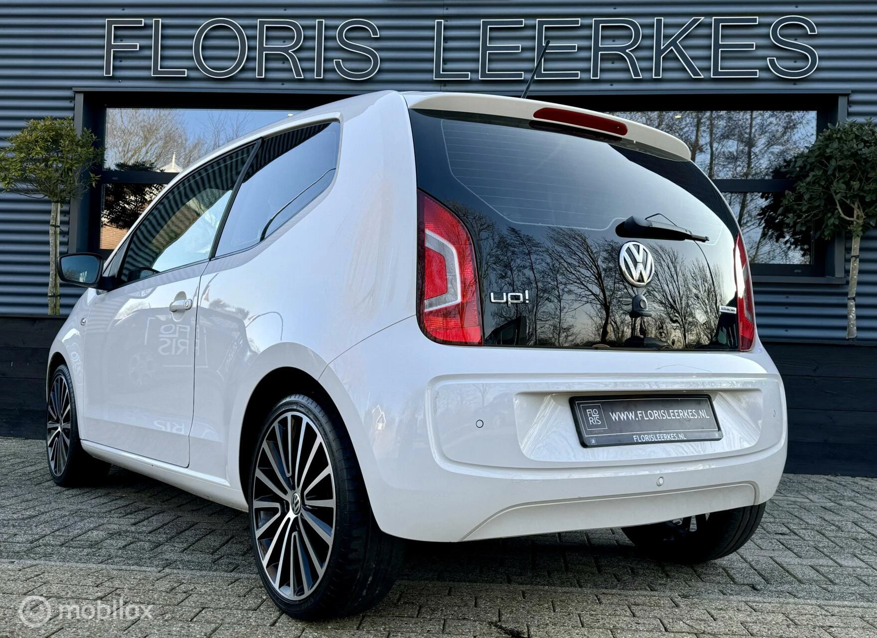 Hoofdafbeelding Volkswagen up!