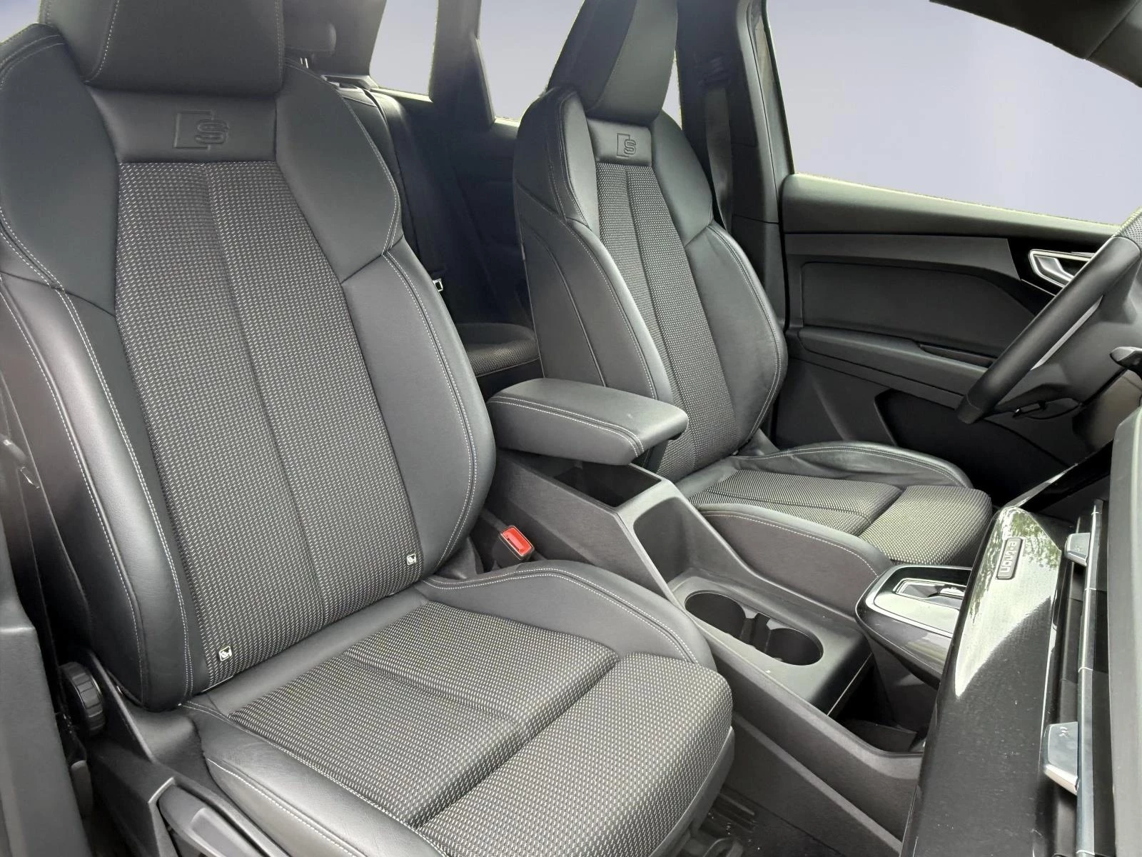 Hoofdafbeelding Audi Q4 e-tron