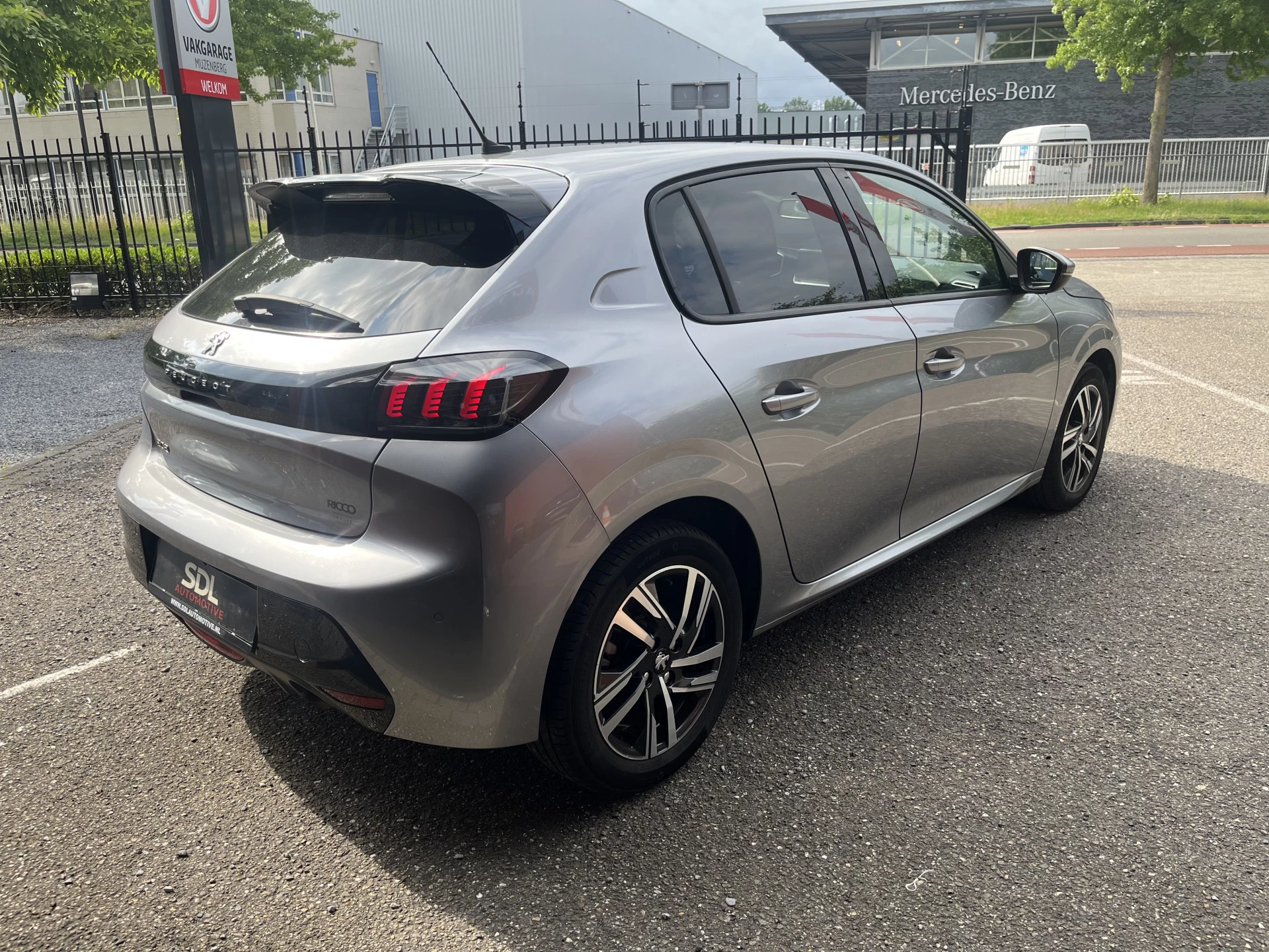 Hoofdafbeelding Peugeot 208