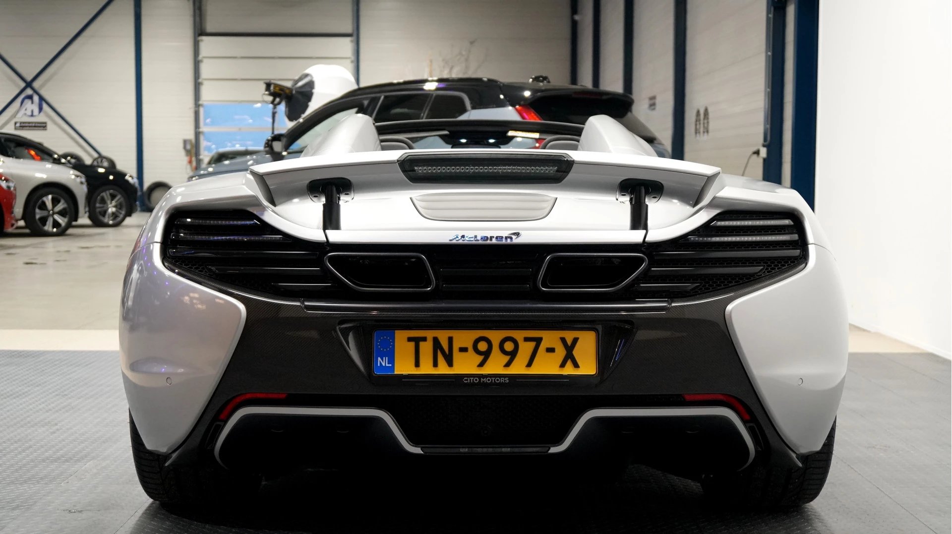 Hoofdafbeelding McLaren 650S