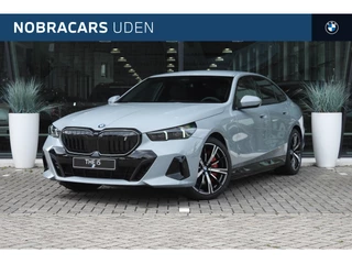 BMW i5 eDrive40 M Sport / Stoelventilatie / Adaptieve LED / Parking Assistant Plus / Comfort Access / Stuurverwarming