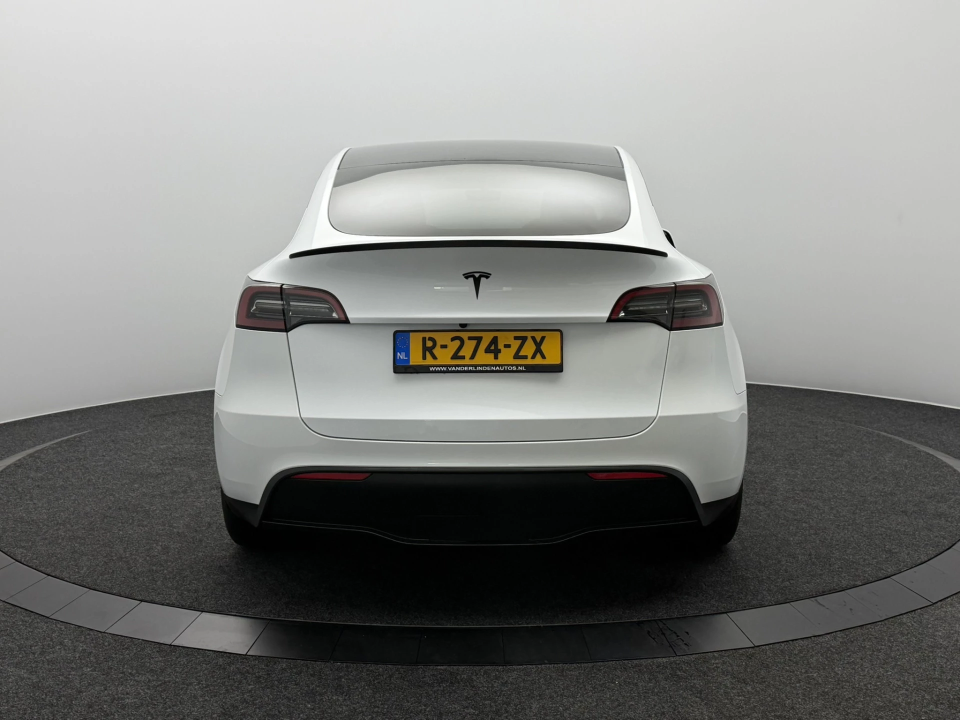Hoofdafbeelding Tesla Model Y
