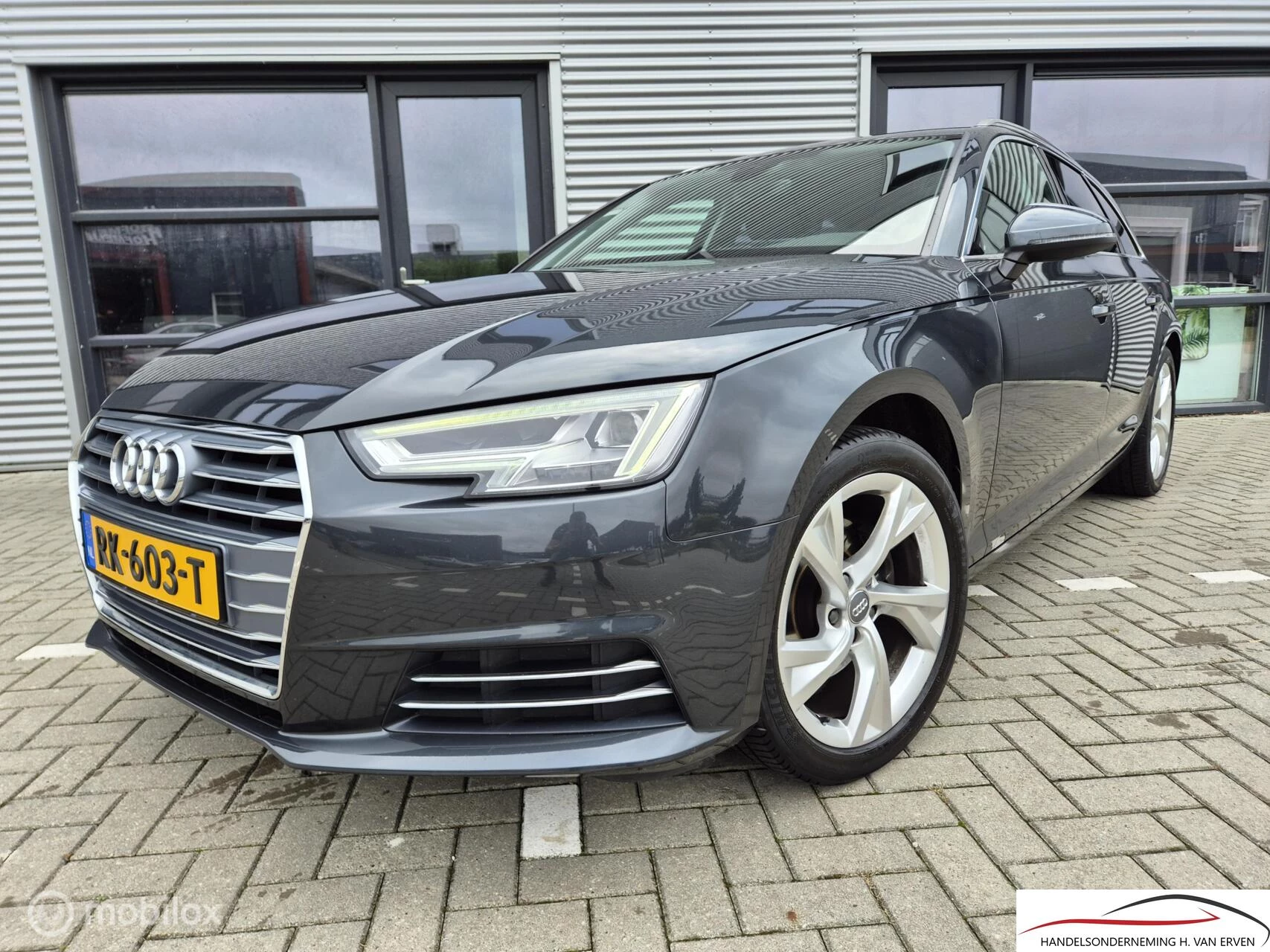 Hoofdafbeelding Audi A4
