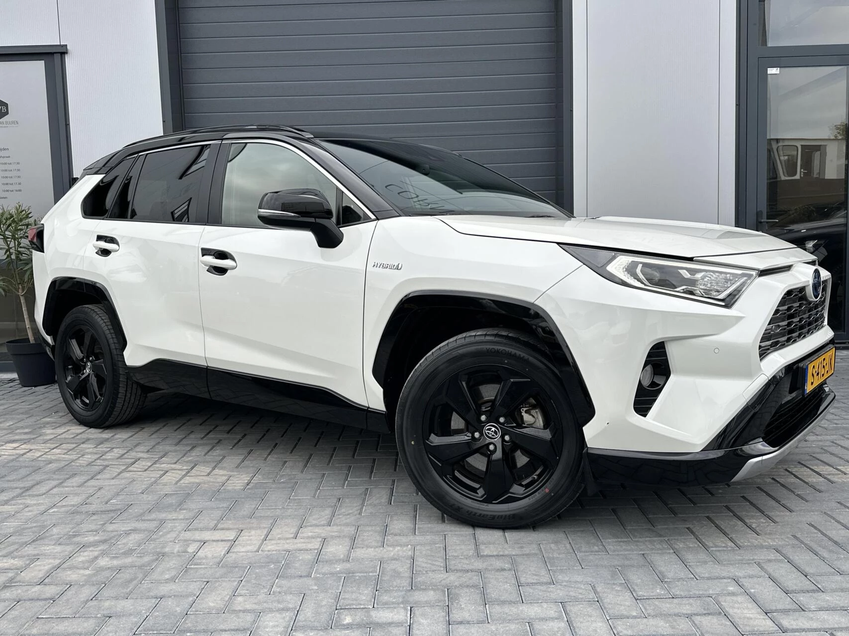Hoofdafbeelding Toyota RAV4
