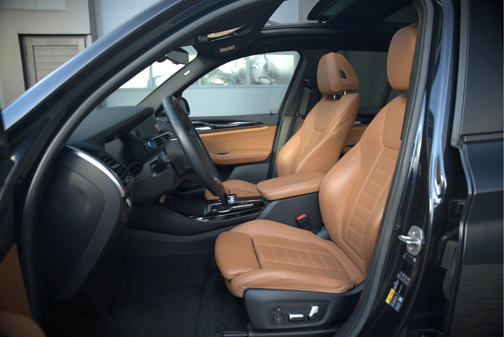 Hoofdafbeelding BMW iX3