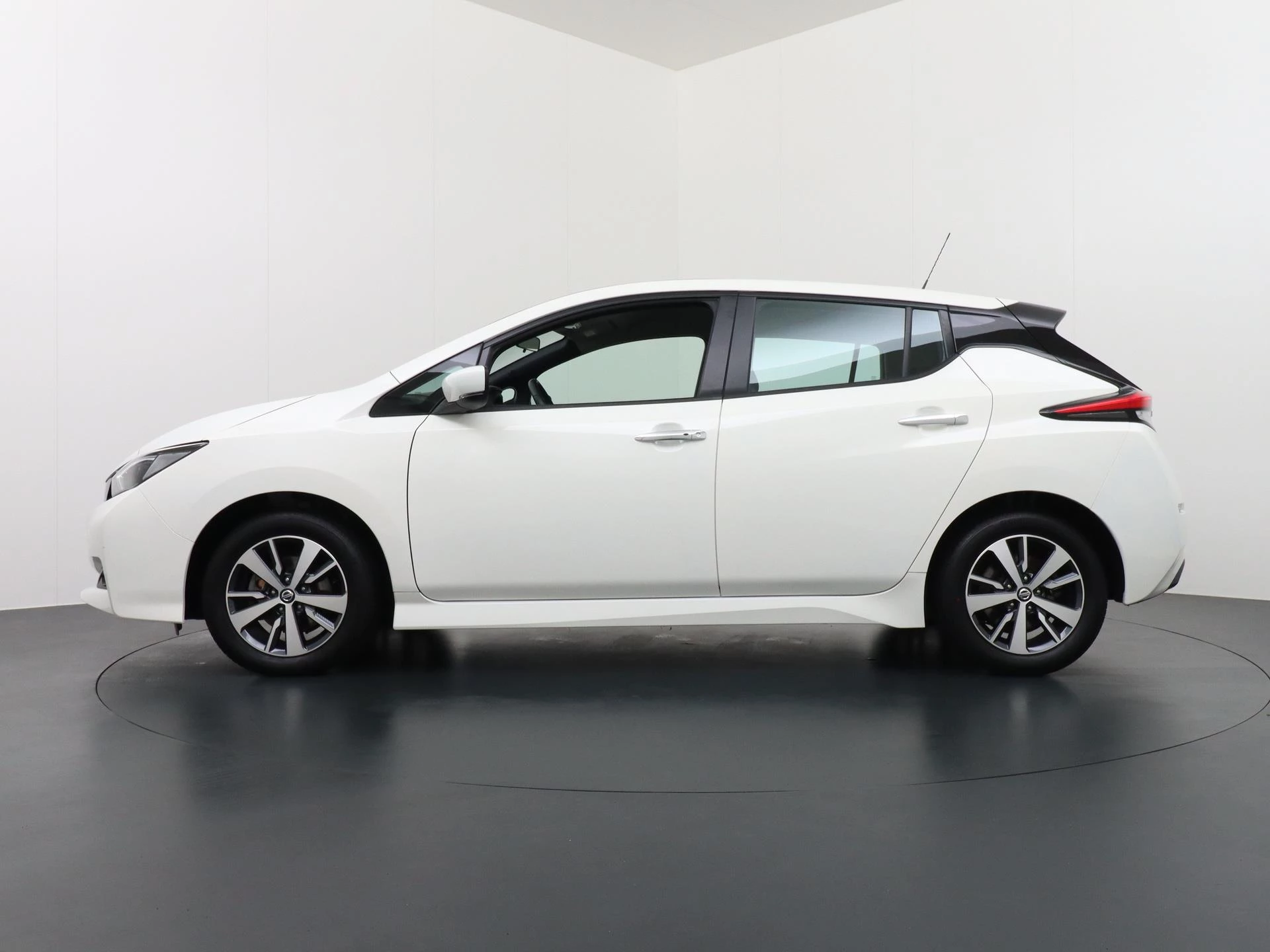 Hoofdafbeelding Nissan Leaf