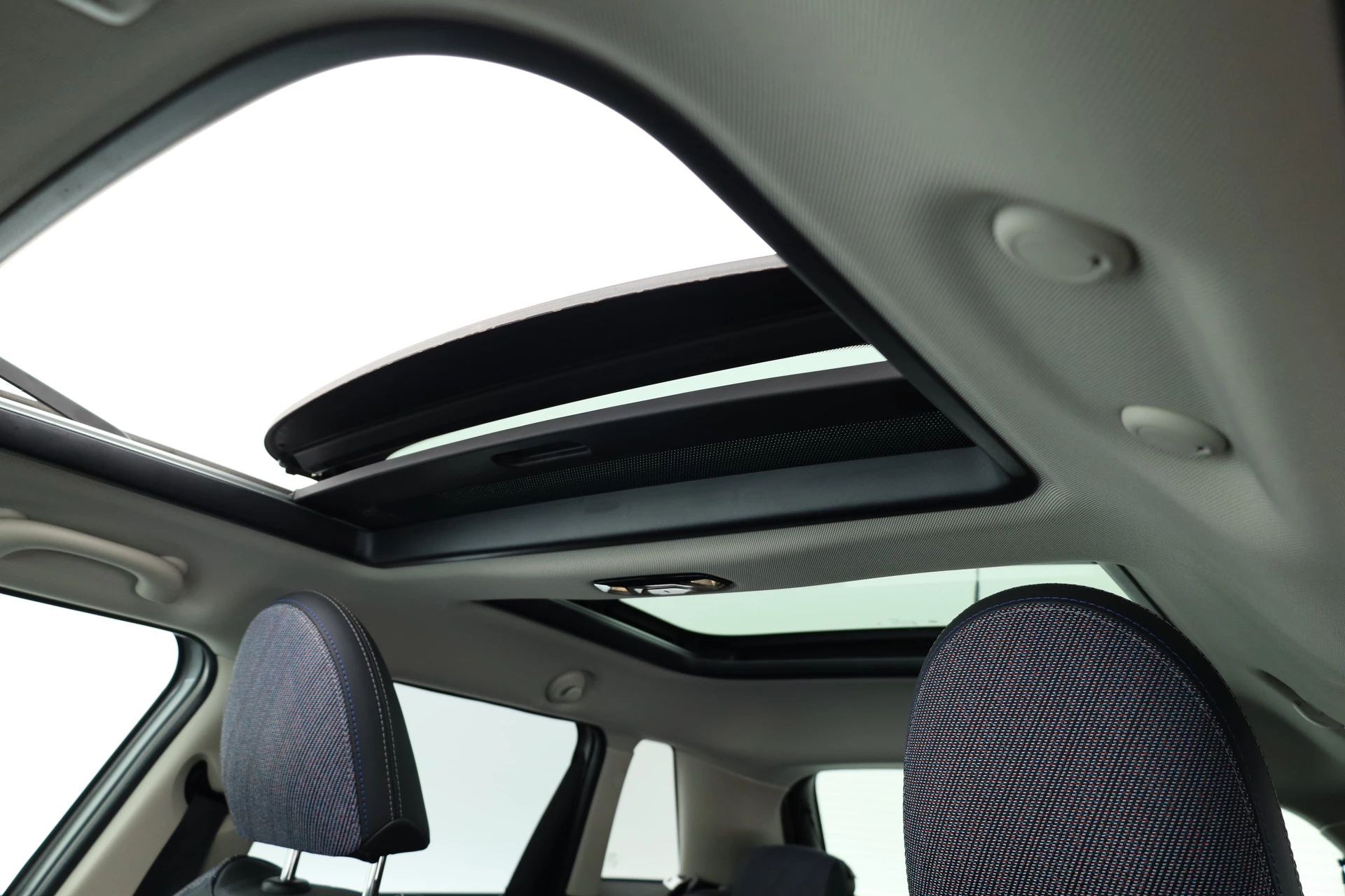 Hoofdafbeelding MINI 5-deurs