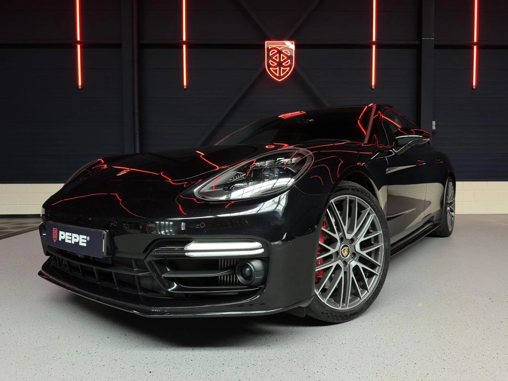 Hoofdafbeelding Porsche Panamera