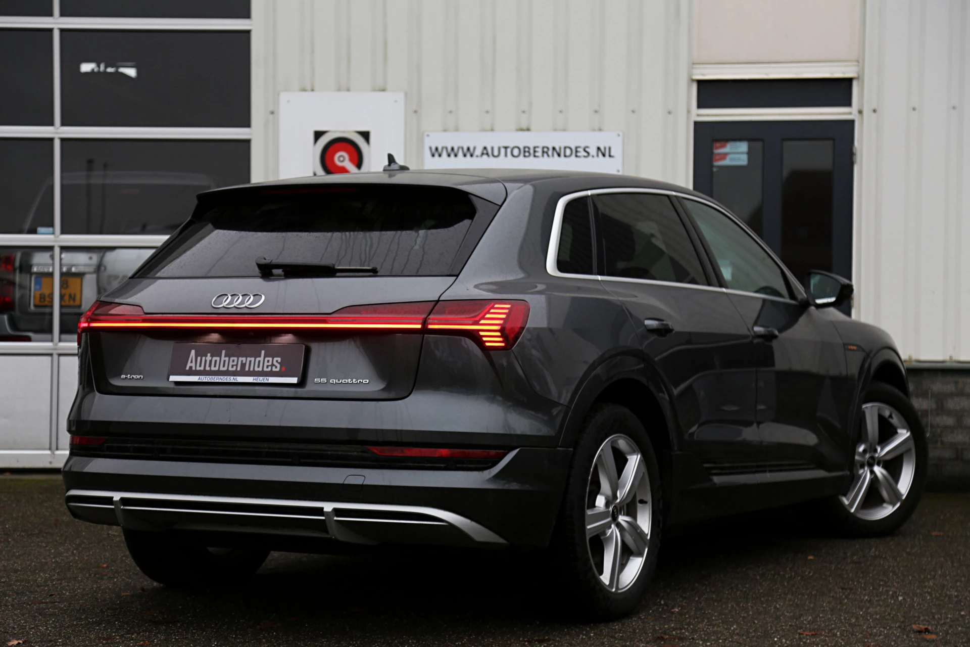 Hoofdafbeelding Audi e-tron