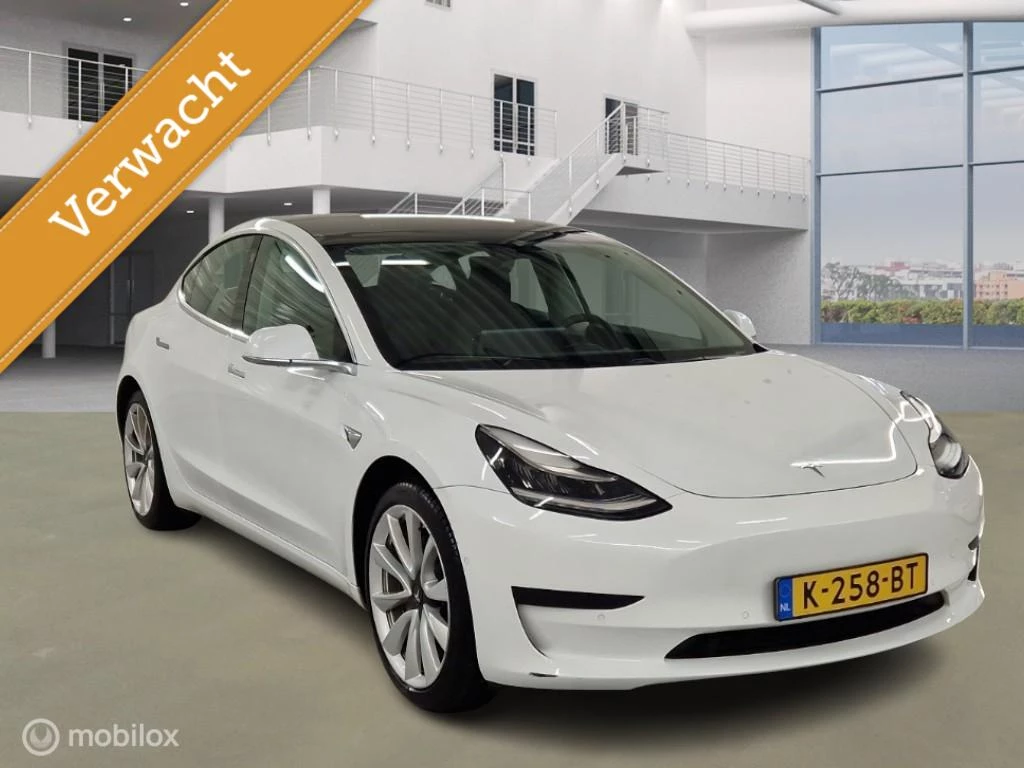 Hoofdafbeelding Tesla Model 3