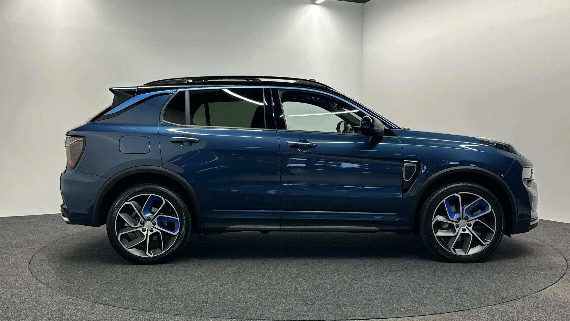 Hoofdafbeelding Lynk & Co 01