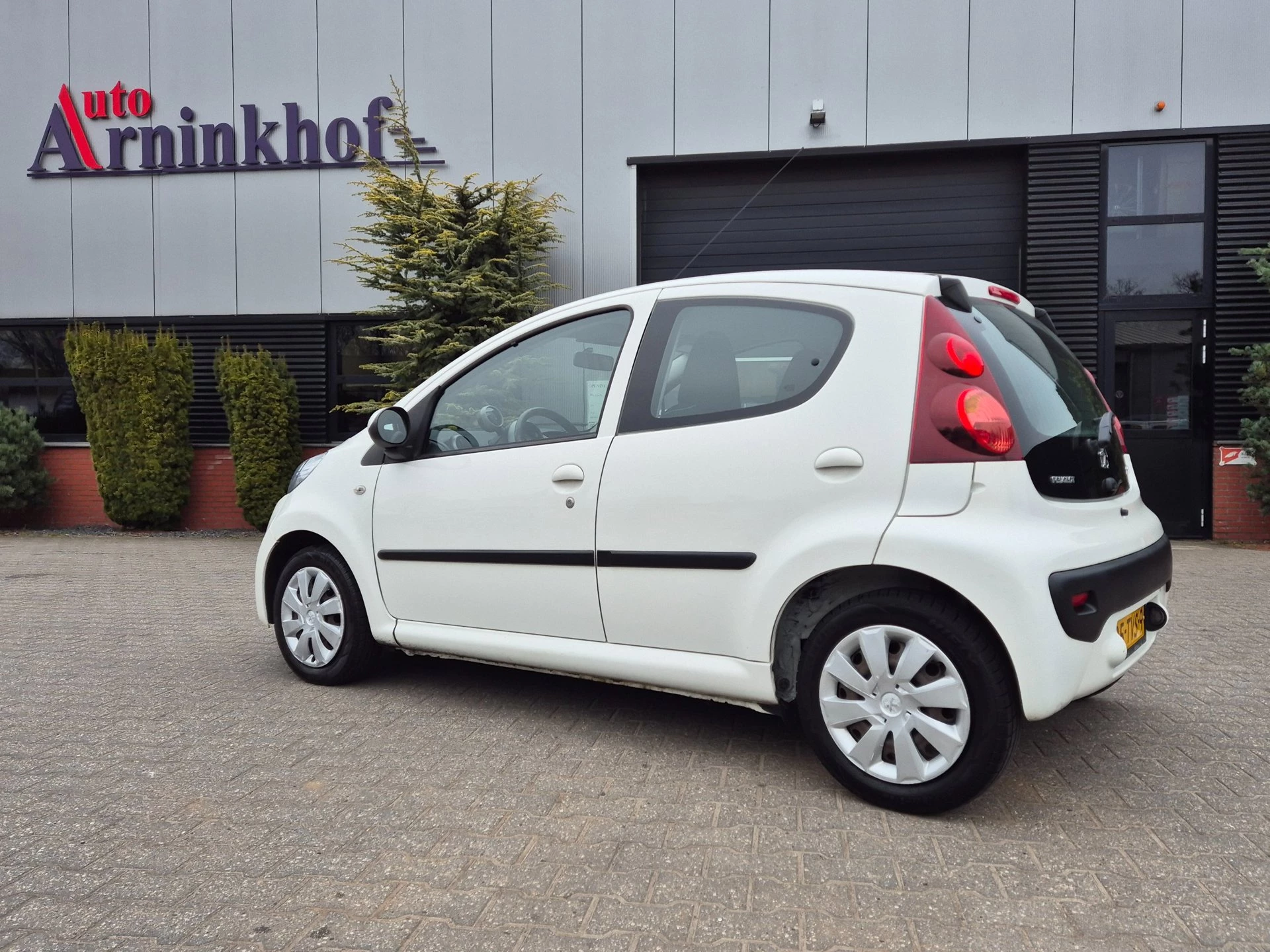 Hoofdafbeelding Peugeot 107