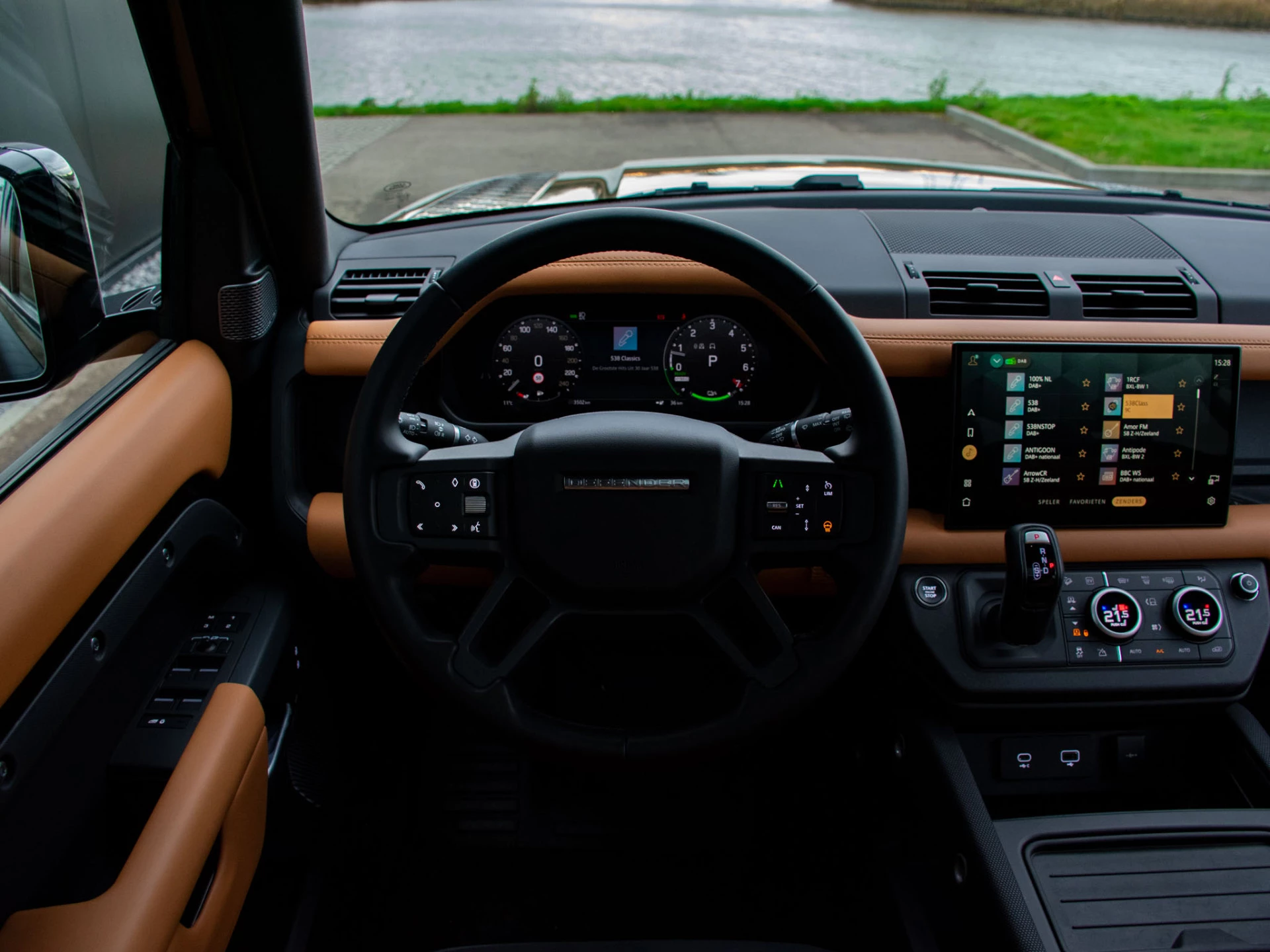 Hoofdafbeelding Land Rover Defender