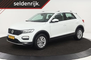 Volkswagen T-Roc 1.5 TSI Style | Stoelverwarming | Trekhaak |  Carplay | Full LED | Camera | Adaptive cruise | Park Assist | Navigatie | Climate control