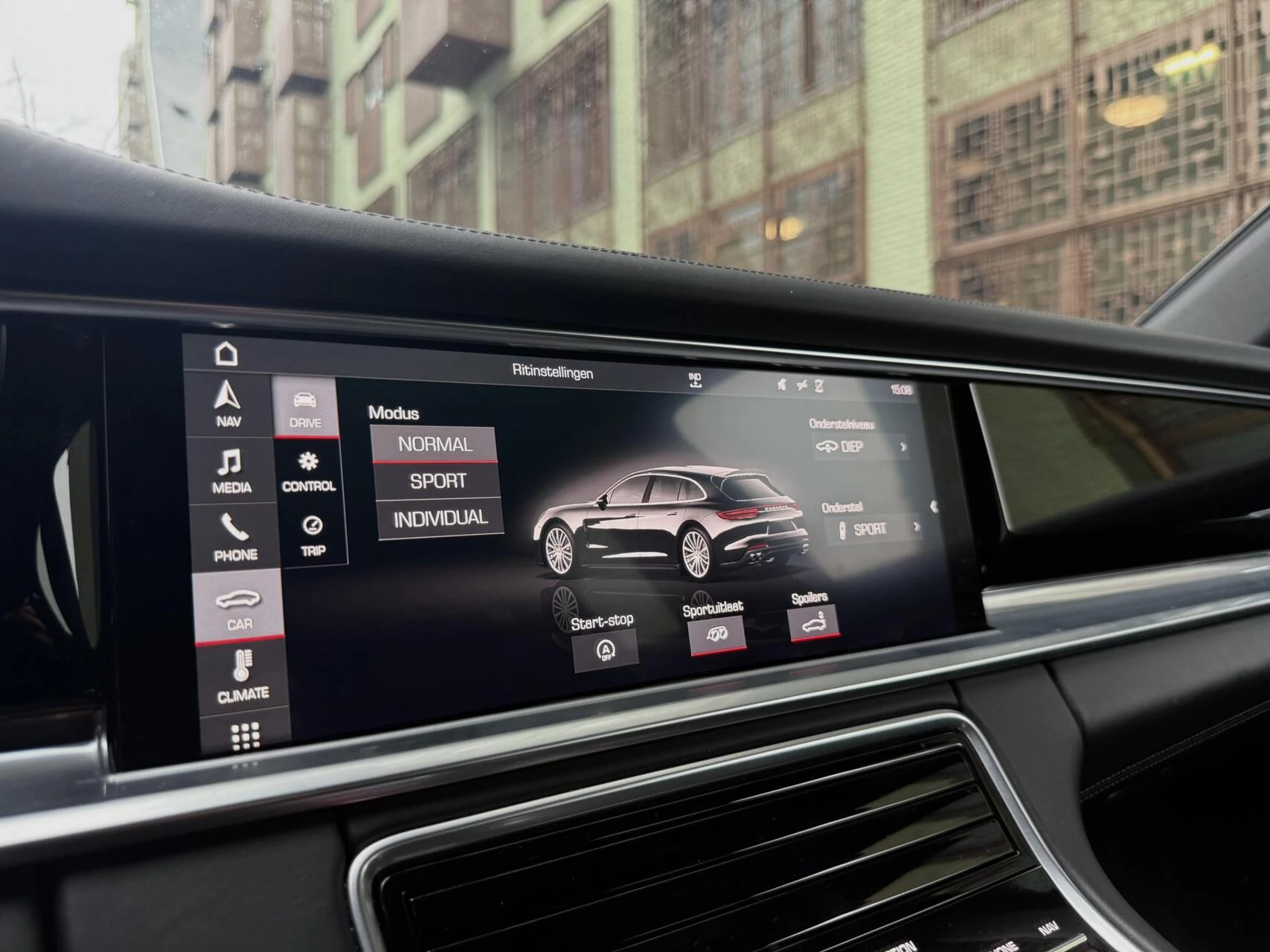 Hoofdafbeelding Porsche Panamera