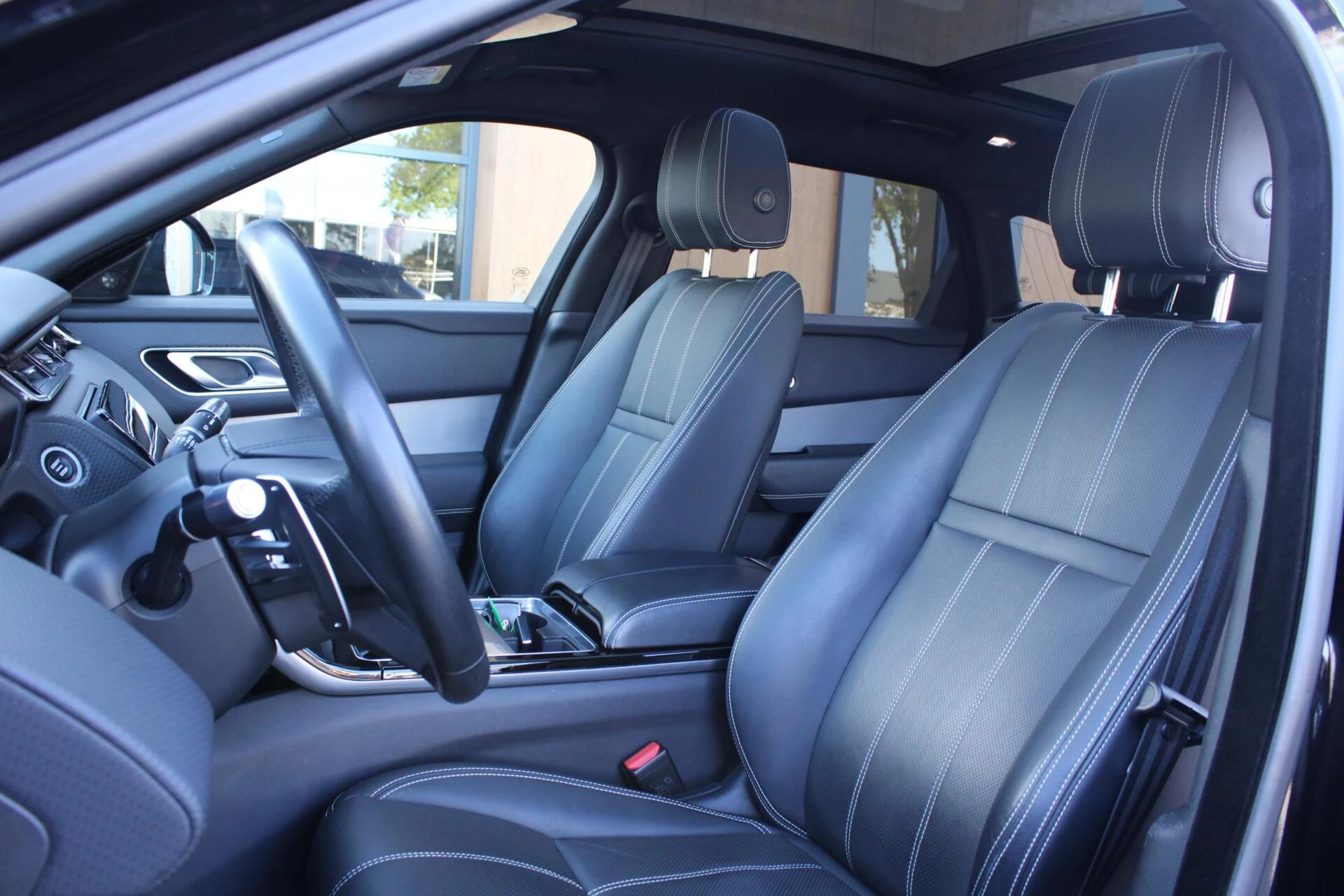 Hoofdafbeelding Land Rover Range Rover Velar