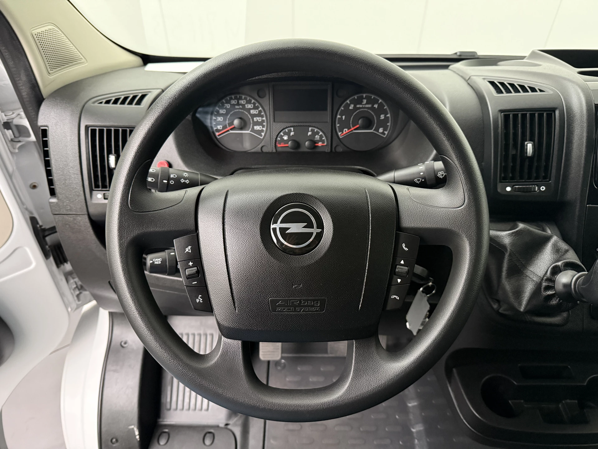 Hoofdafbeelding Opel Movano