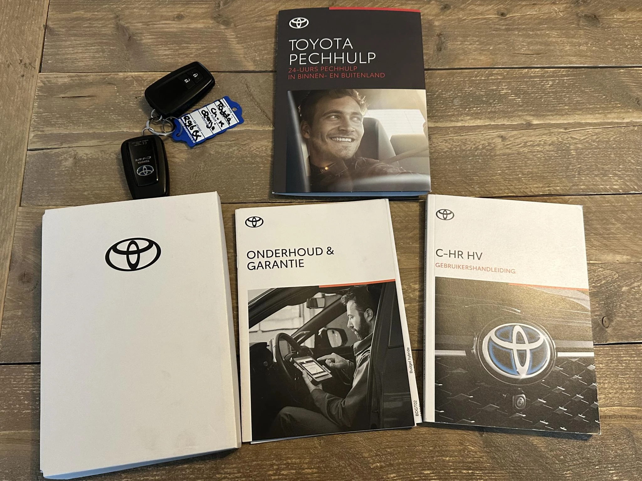 Hoofdafbeelding Toyota C-HR