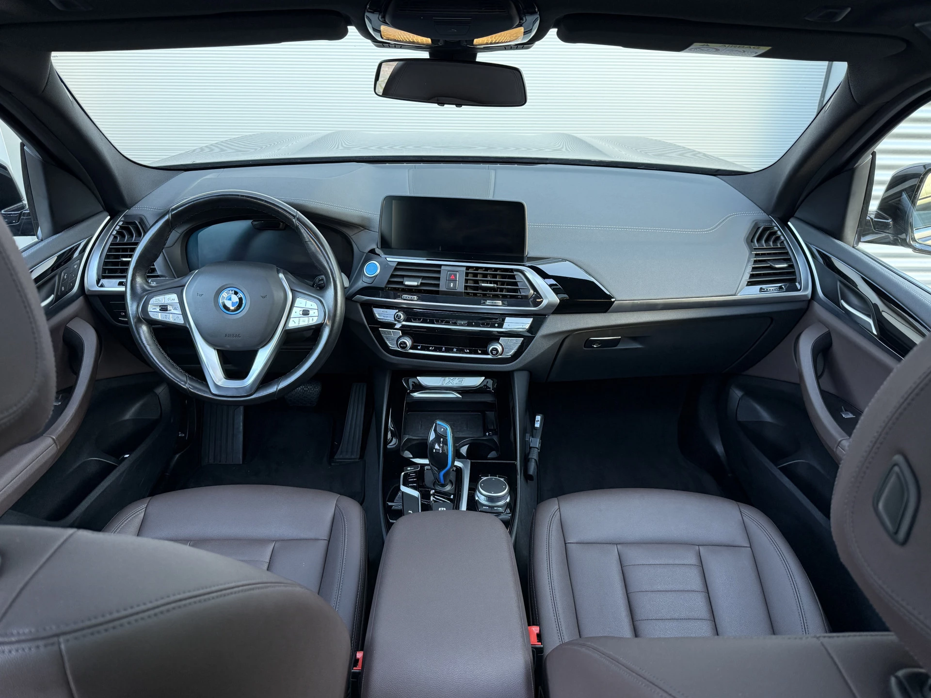 Hoofdafbeelding BMW iX3