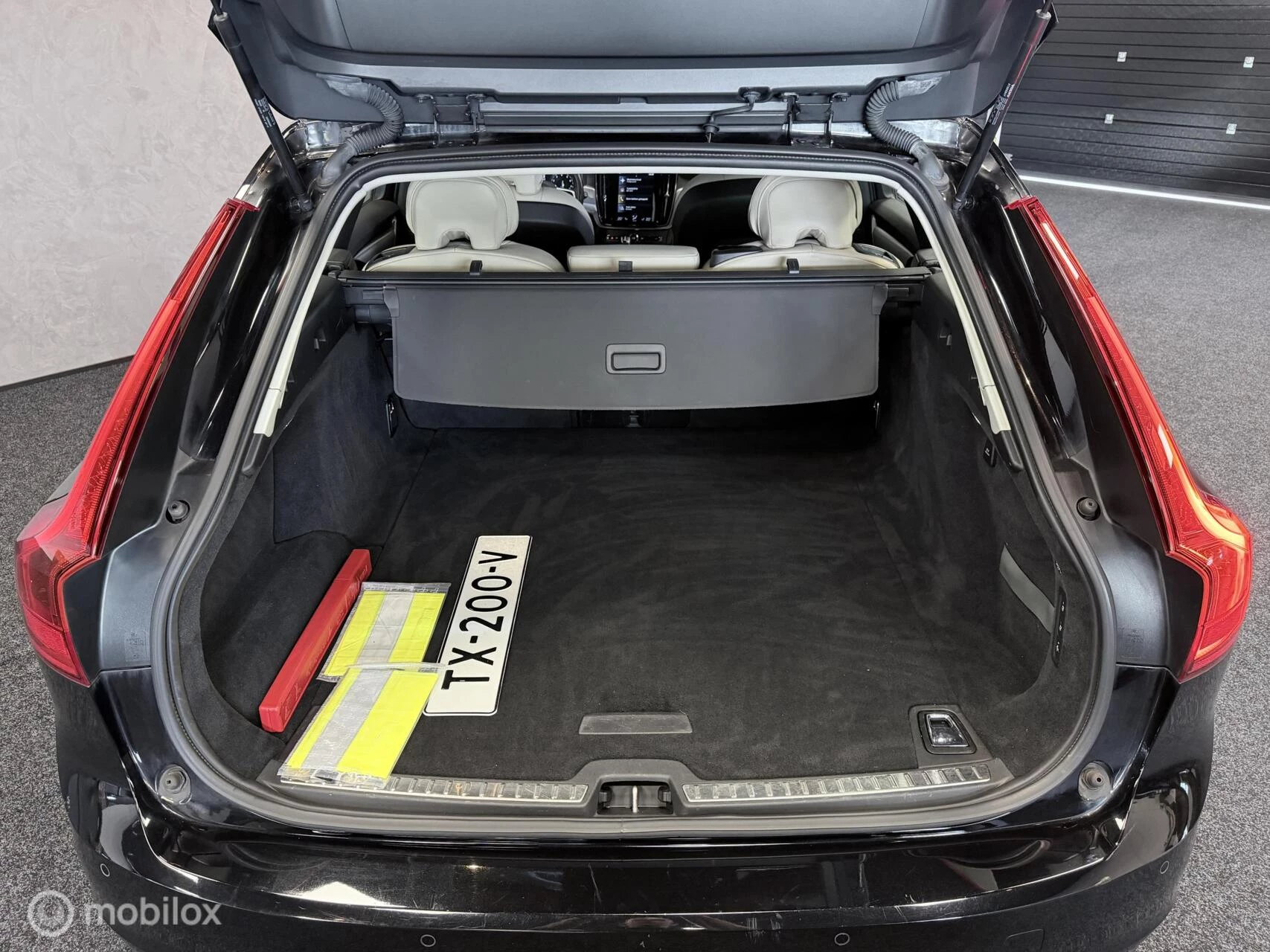 Hoofdafbeelding Volvo V90
